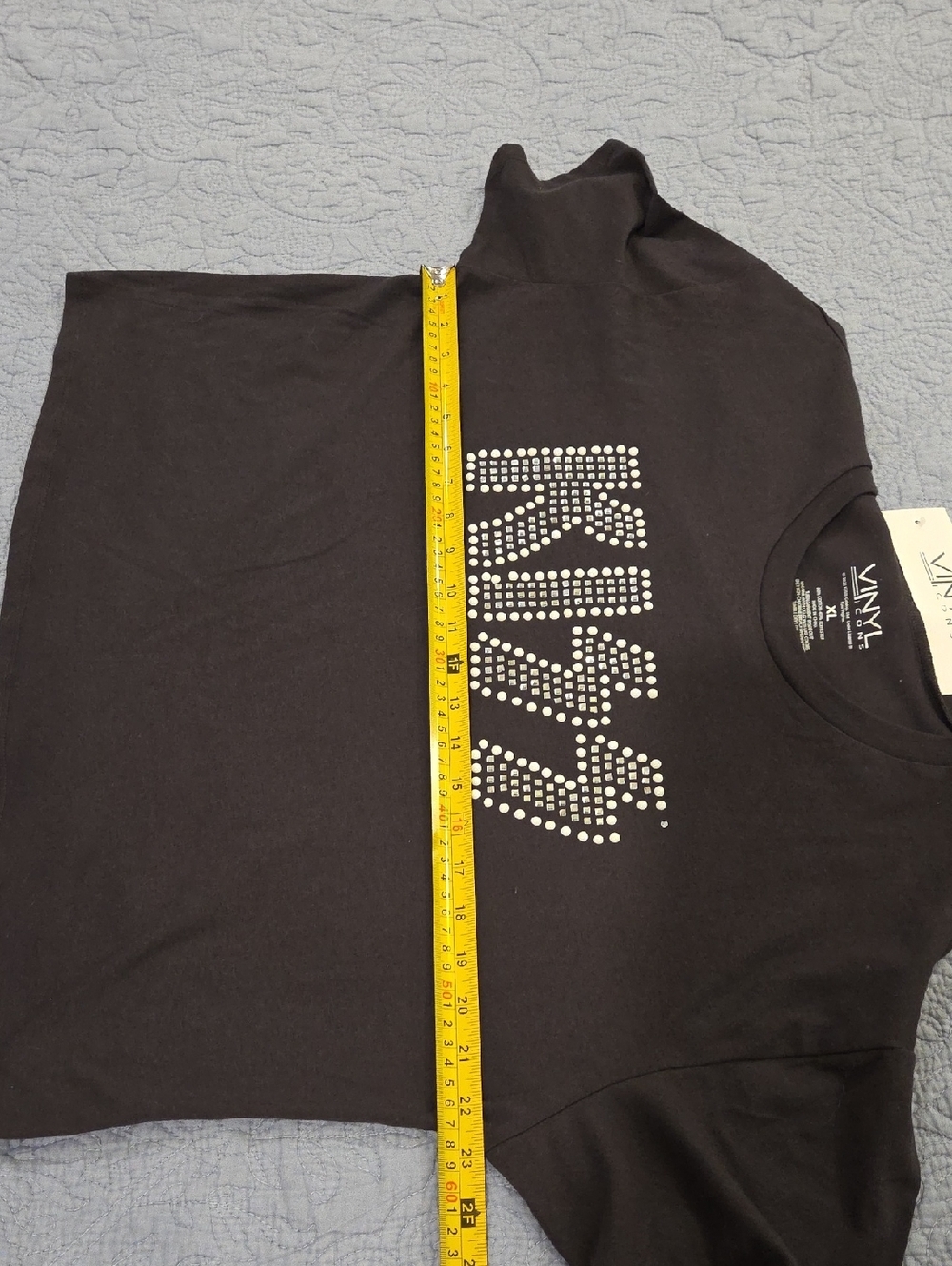 VINYL Black Studded KISS Crop Top for Women Size XL, New With Tag! - Picture 6 of 7